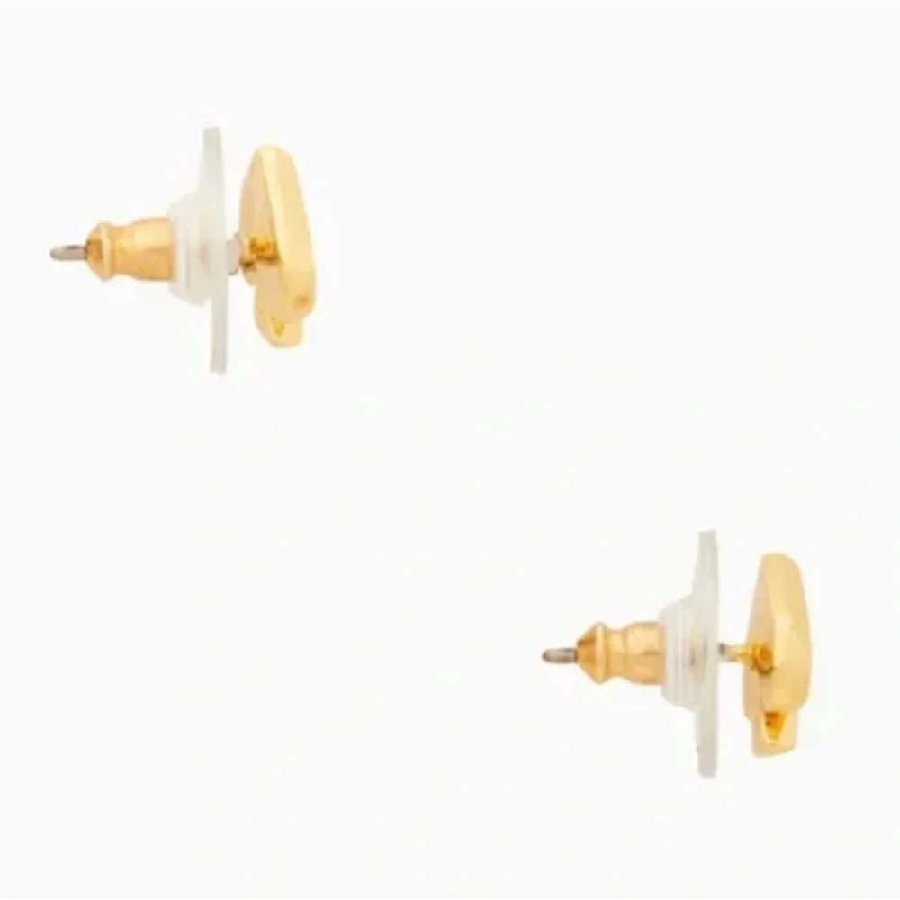 ♠️ kate spade ♠️ Everyday Signature Spade stud earrings